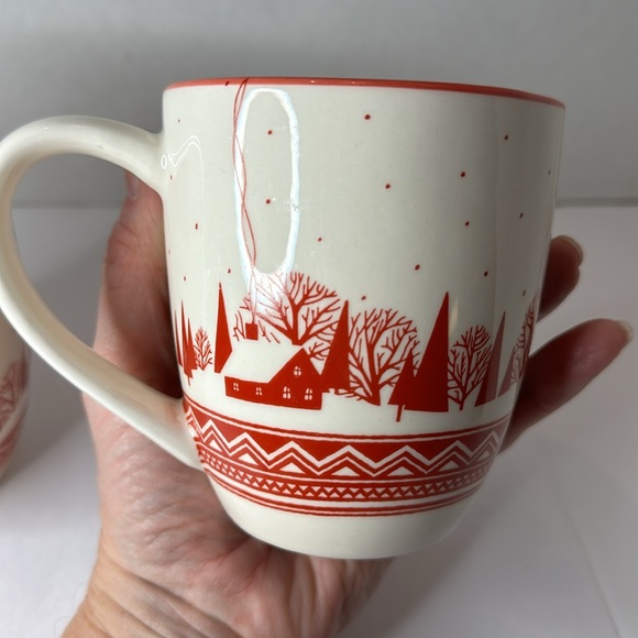 Harry & David Winter Holiday Ceramic Mugs Red and White Village Country Scene - Picture 4 of 4